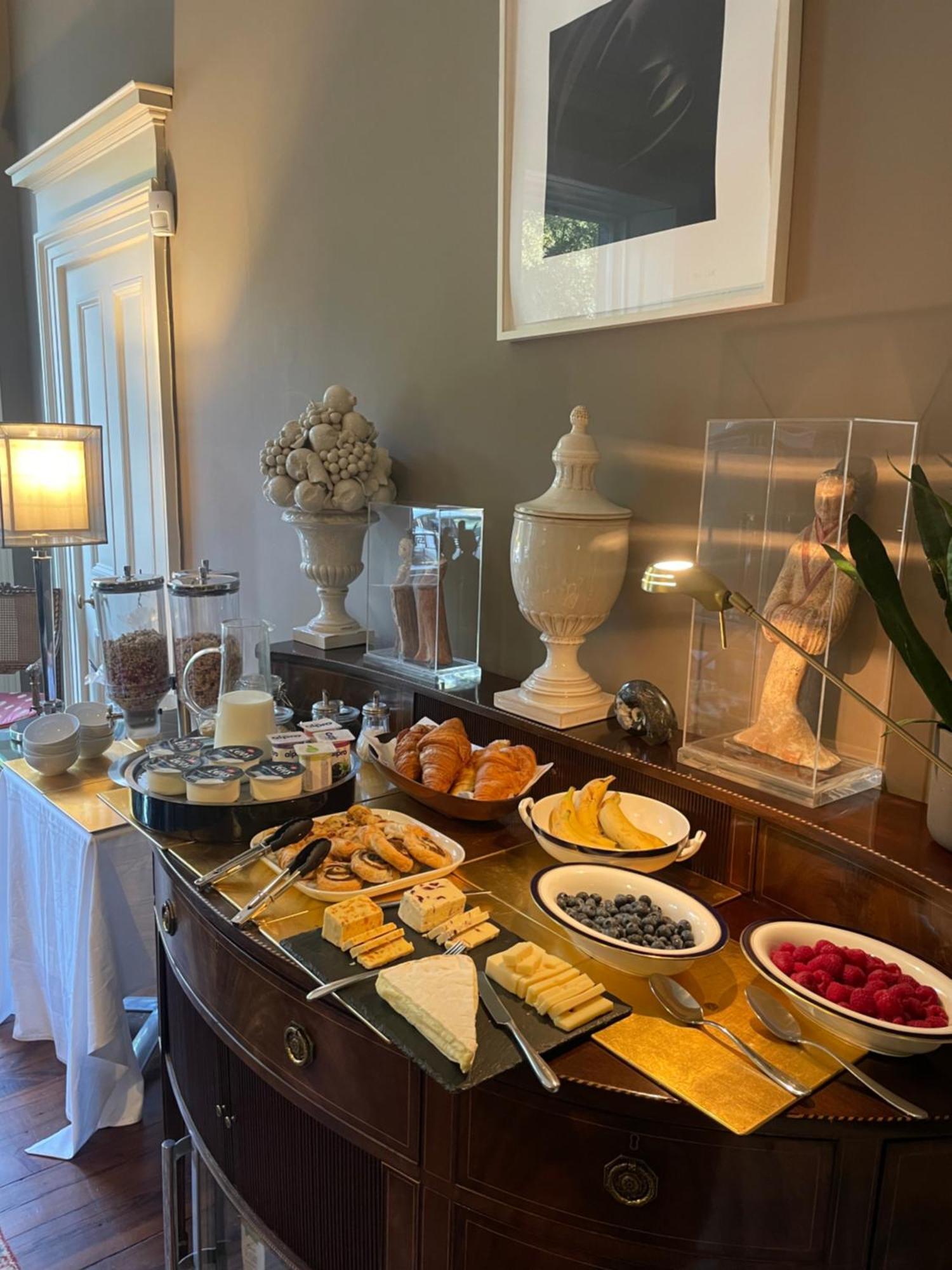 Six Brunton Place Guest House Edinburgh Bagian luar foto